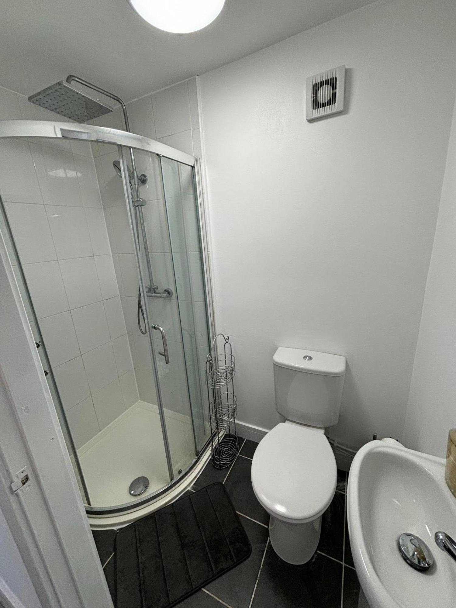 Modern & Cozy Gem - 10Min To City Center - Parking York Dış mekan fotoğraf
